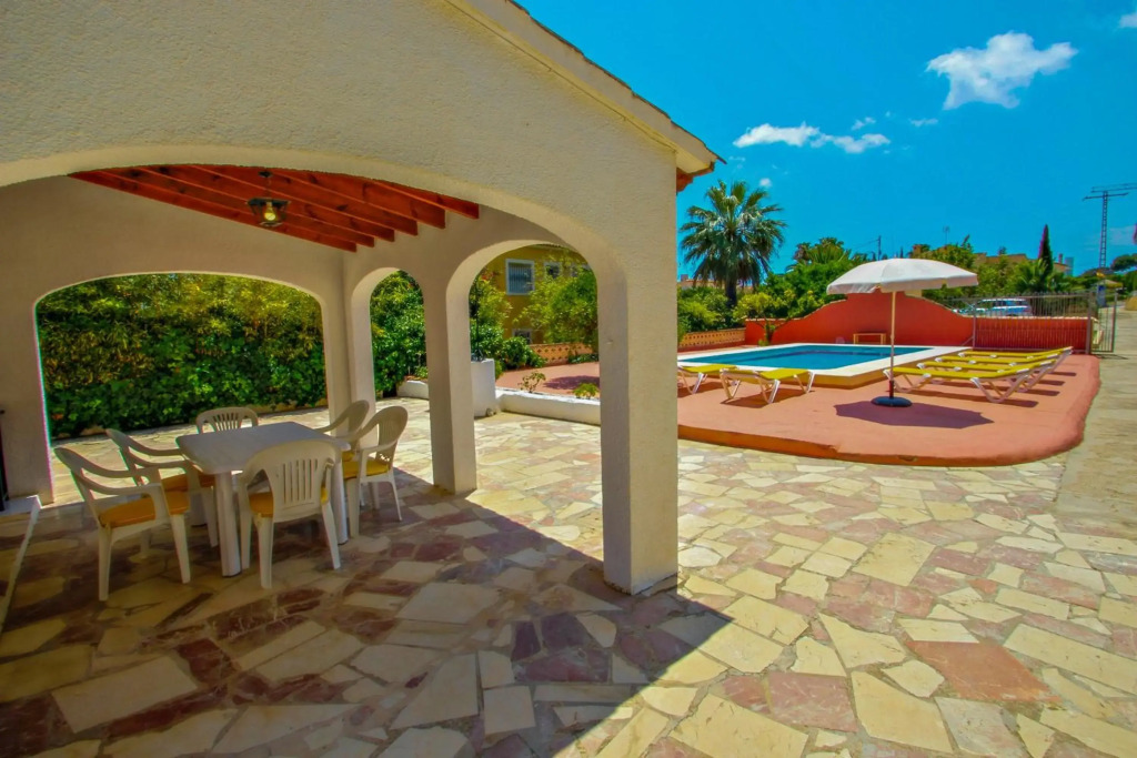 Tere - holiday home with private swimming pool in Calpe