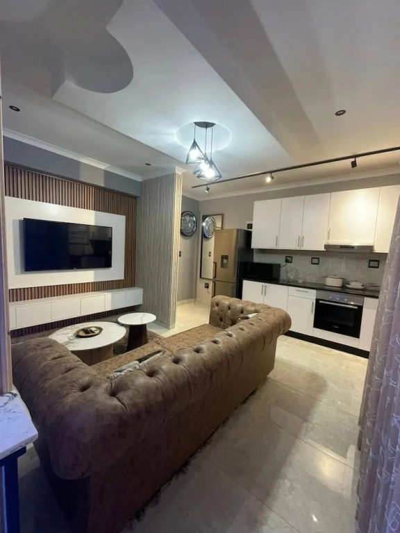El Pantheon Guest House and Apartments
