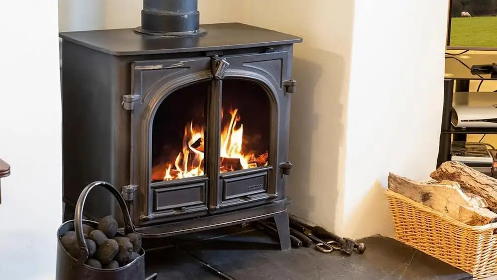 Ty Doli Cottage, rural location just outside Conwy town