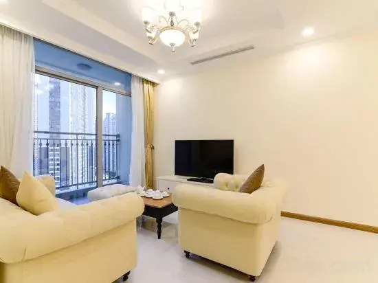 Luxary Homes Stay Free Gym and Pool
