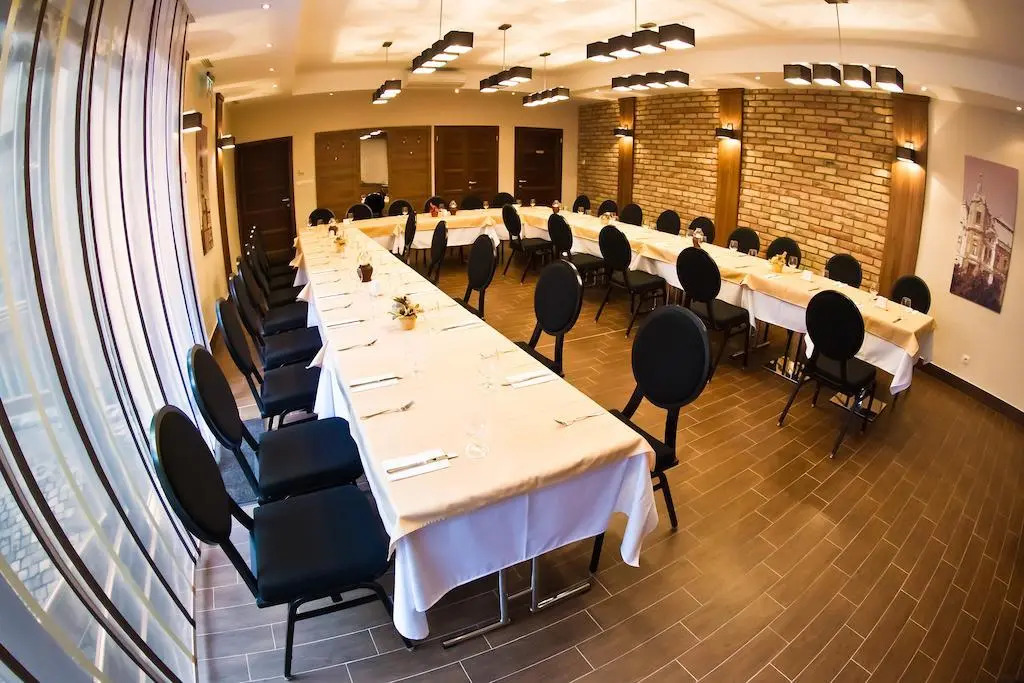 Oliva Hotel