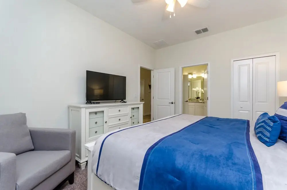 Gorgeous Home W/private Pool & Spa Sleeps 25!
