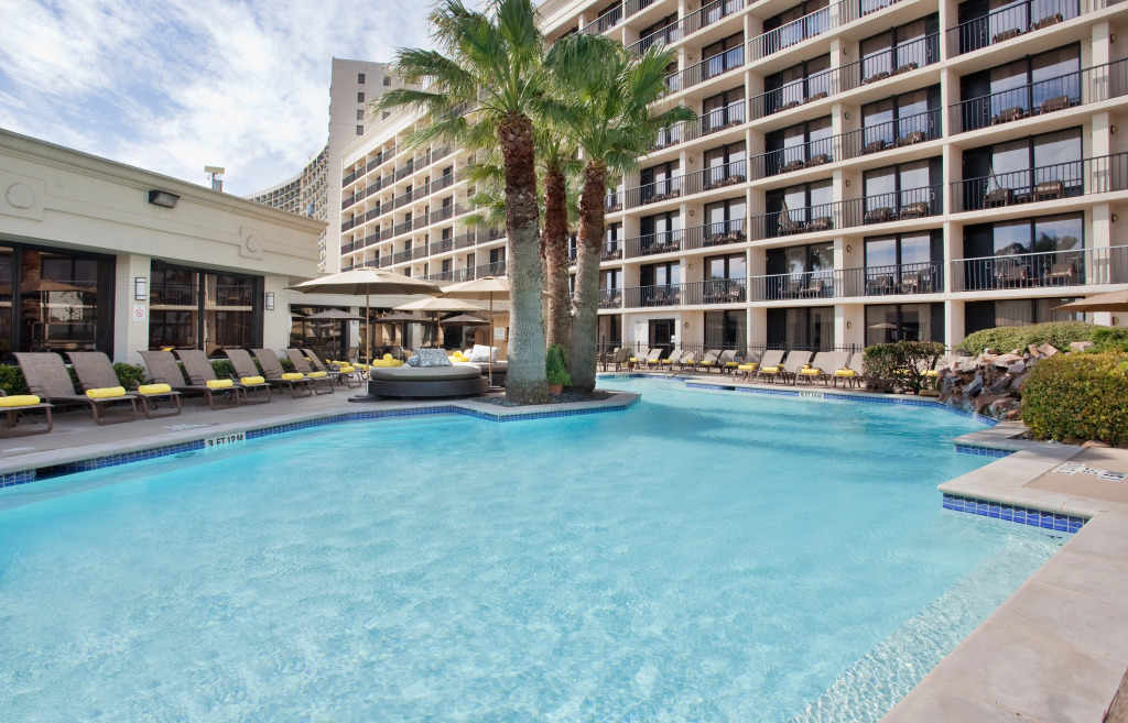 Holiday Inn Resort Galveston - On The Beach by IHG