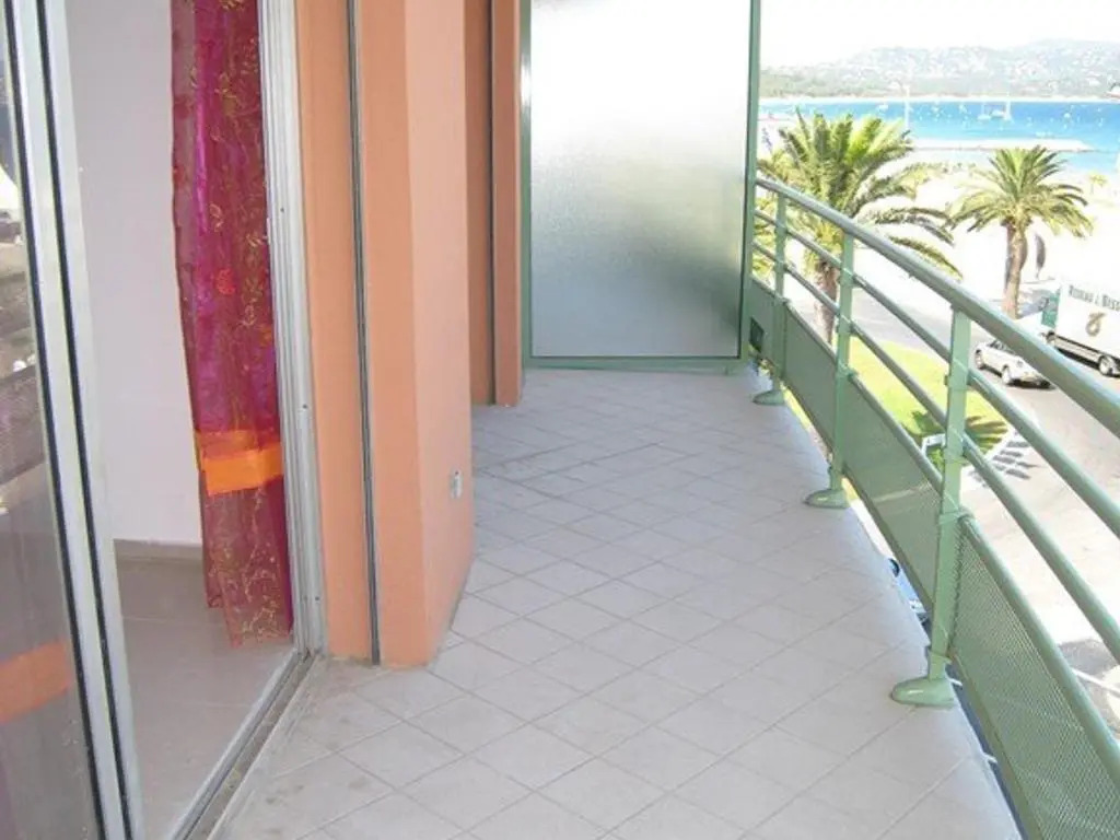 Appartement Cavalaire-sur-Mer, 2 pièces, 4 personnes - FR-1-100-224