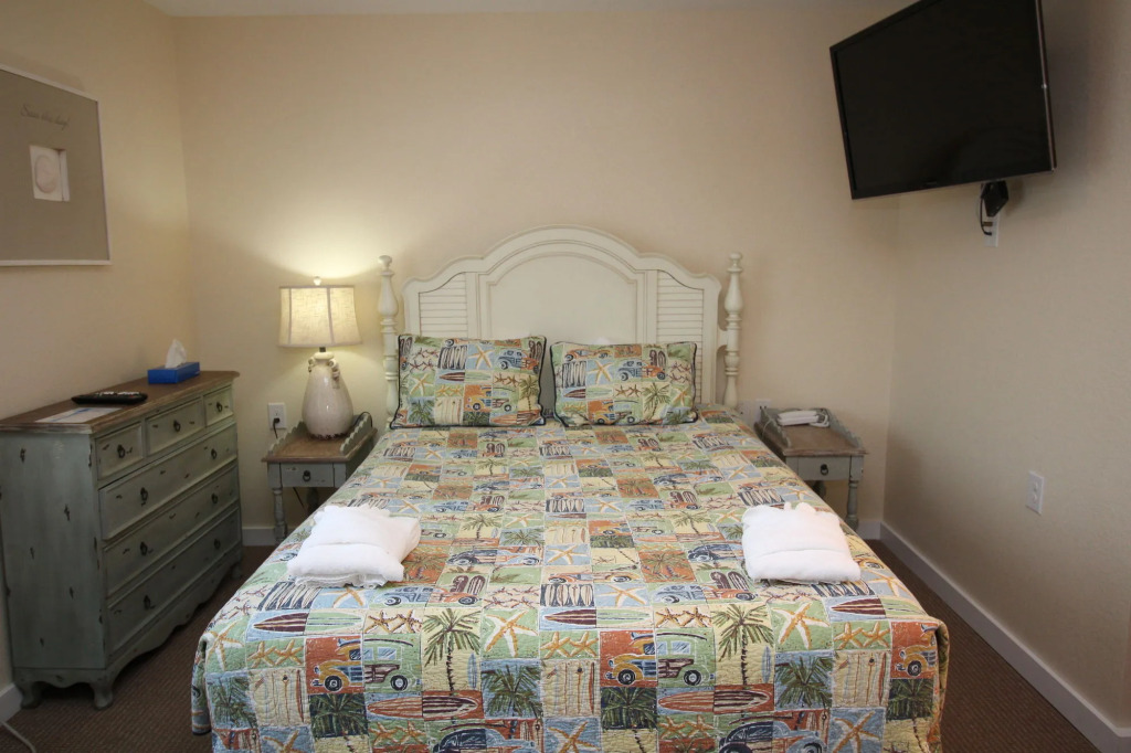 Fin N Feather Waterside Inn by Kees Vacations