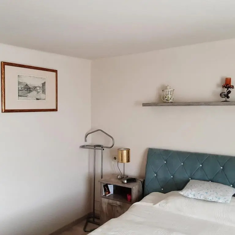 Tó apartman