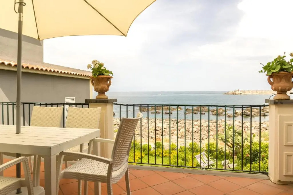 Les Suites - Apartments
