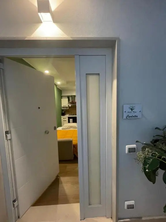 Sisters' House