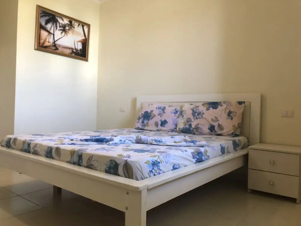 Kamberi Hotel & Apartments