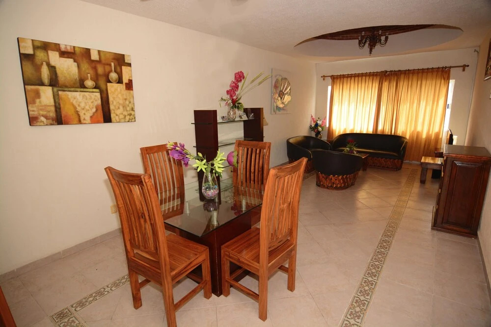 Superior Apt Rinc Del Sol 2 BR 2 BathR