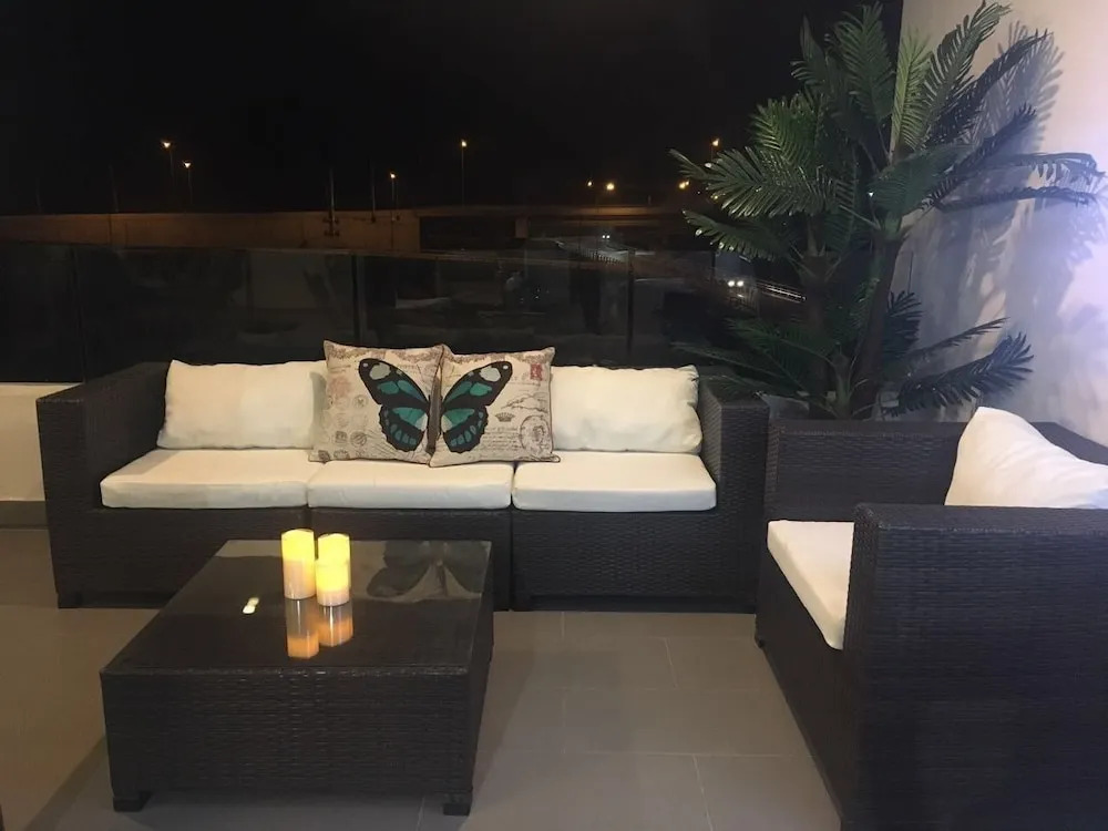 Departamento blanco en Las Condes