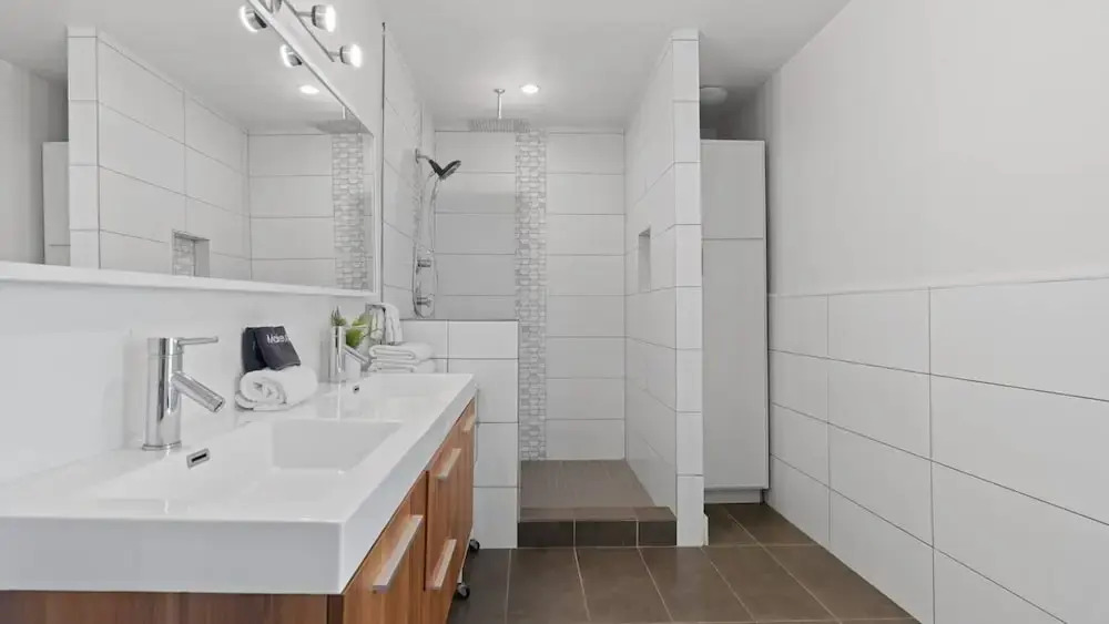 Upstay Luxury Golf Retreat Near Downtown Austin