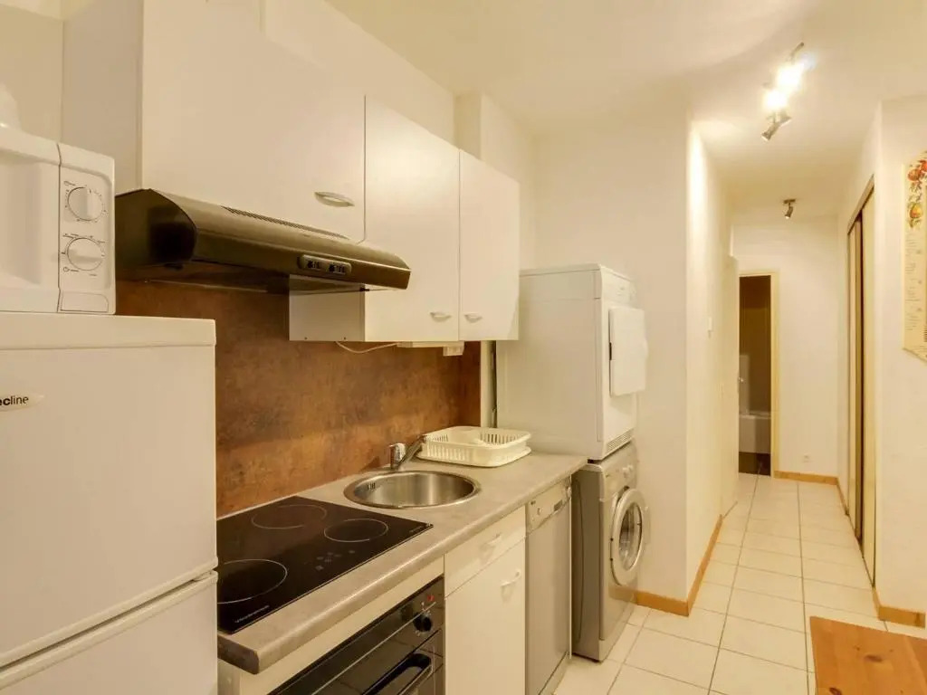 Appartement Cauterets, 3 pièces, 6 personnes - FR-1-401-33