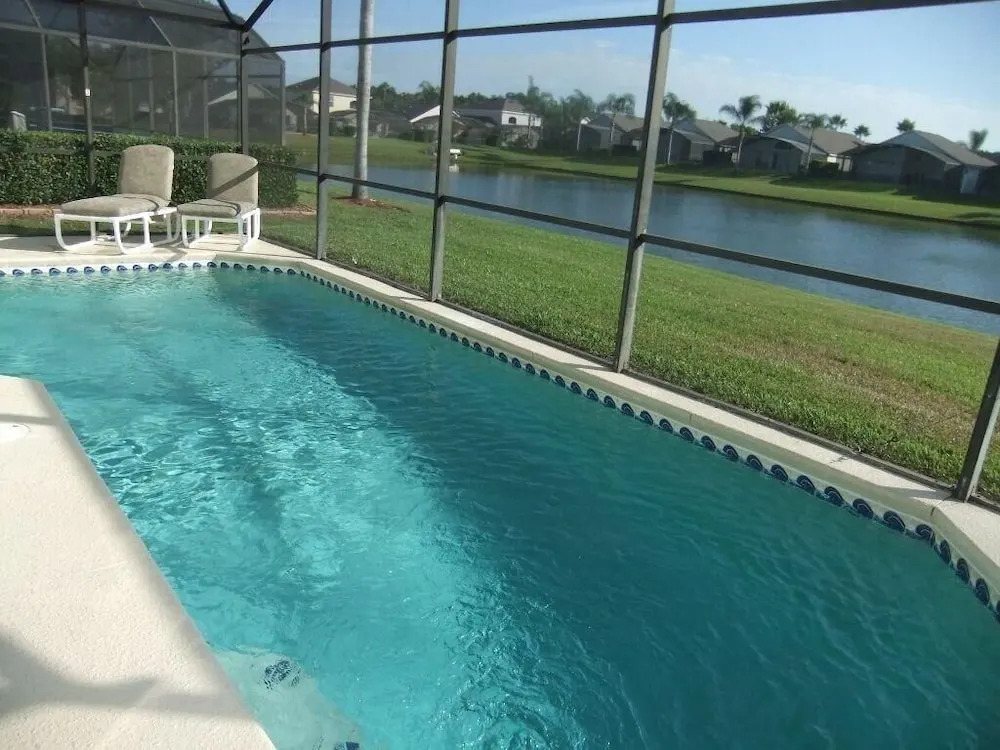 Ref 09 Luxury 4 Bed Villa With Private Pool and Lake View