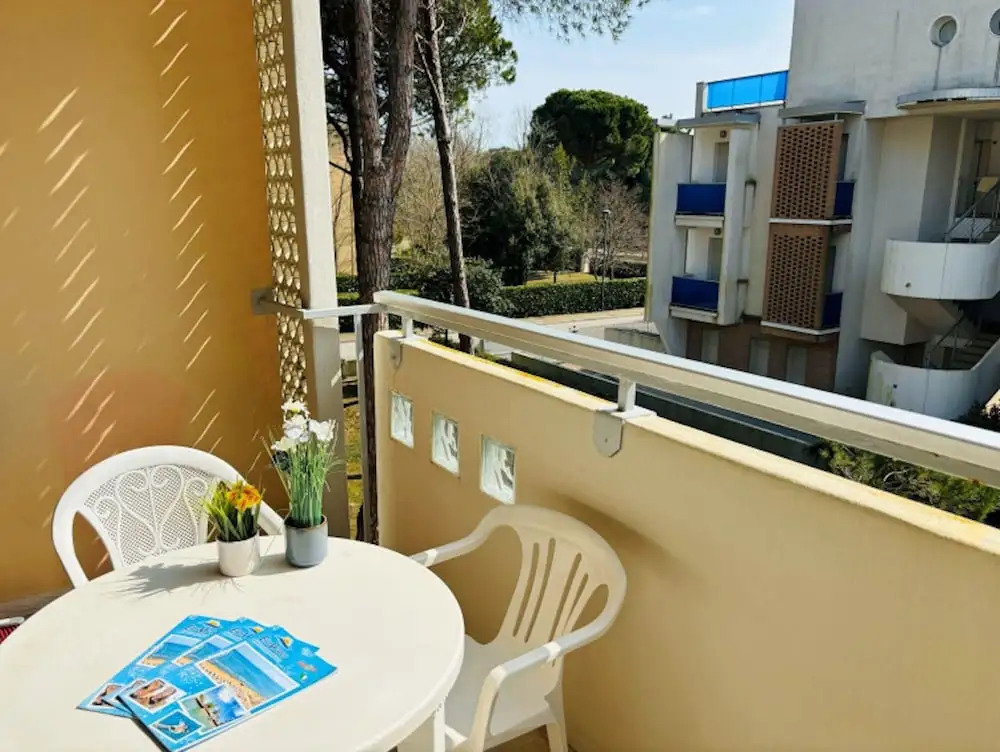Flat With a Shared Garden