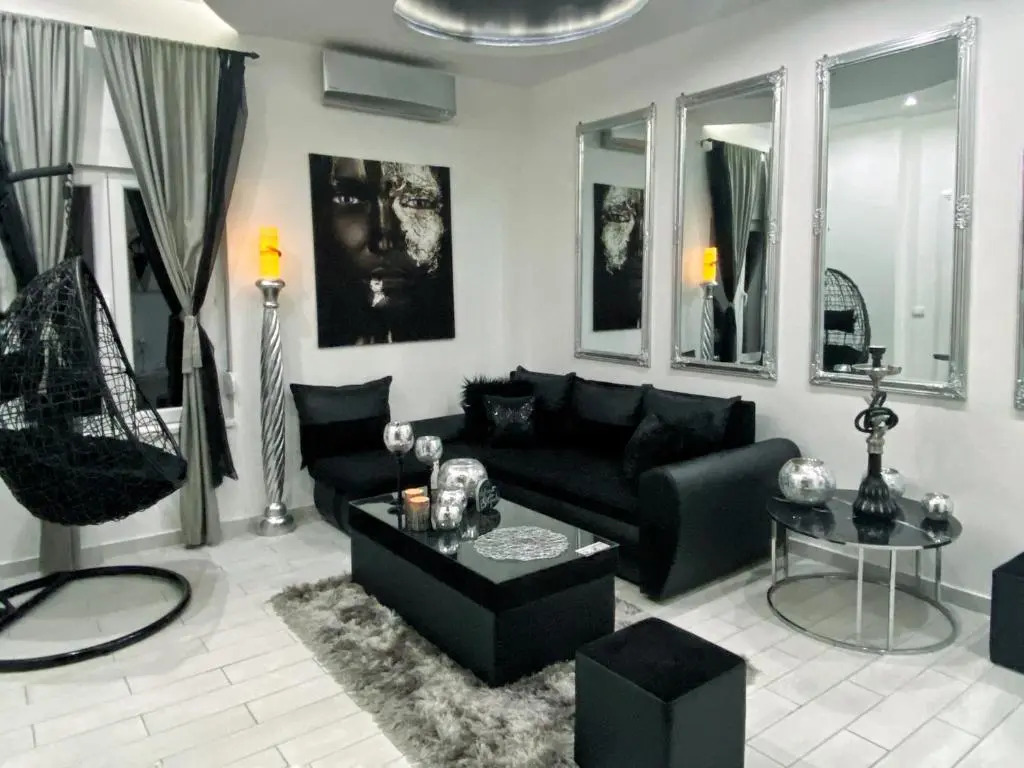 Lux Apartment in Downtown