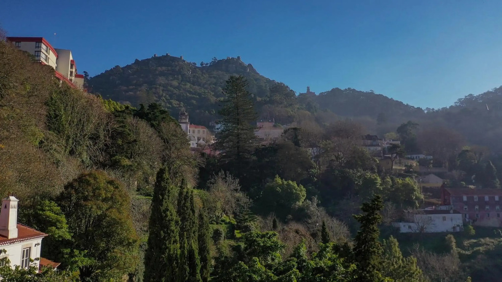 Heart of Sintra - Amazing Views, Pool & Garden