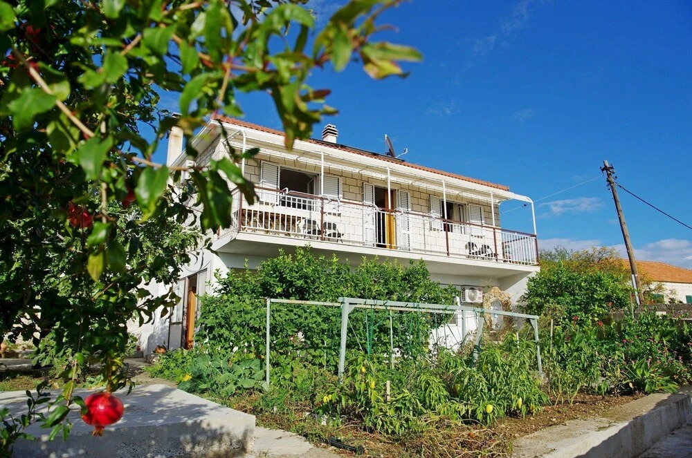 Apartment Jaka