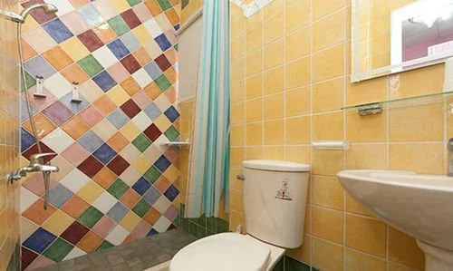 Little Bed and Breakfast II
