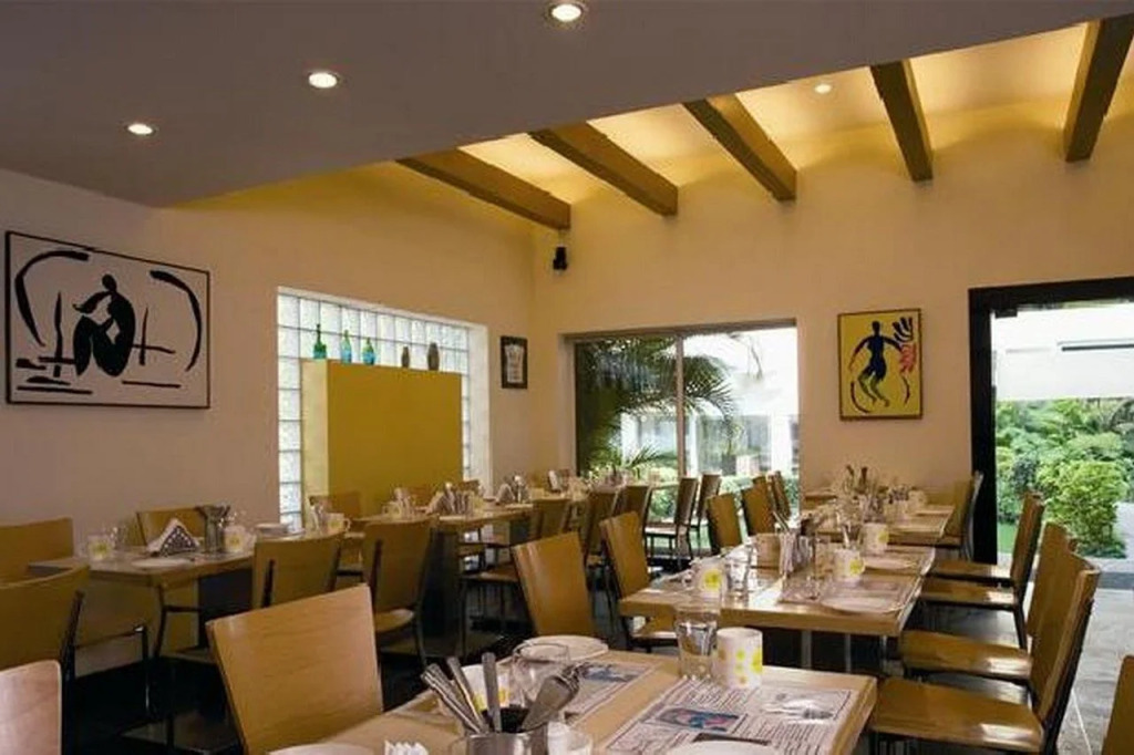 Lemon Tree Hotel, Udyog Vihar, Gurugram