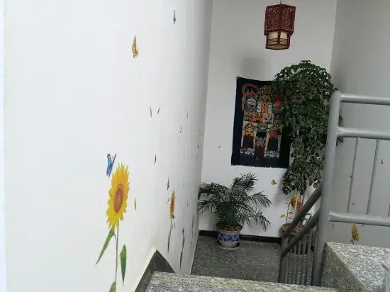 Dali Xiaotuanshan Inn