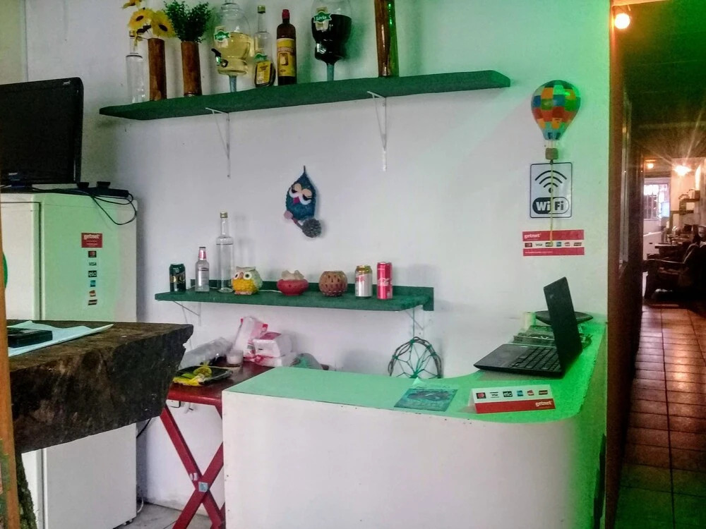 Livia Hostel Pousada