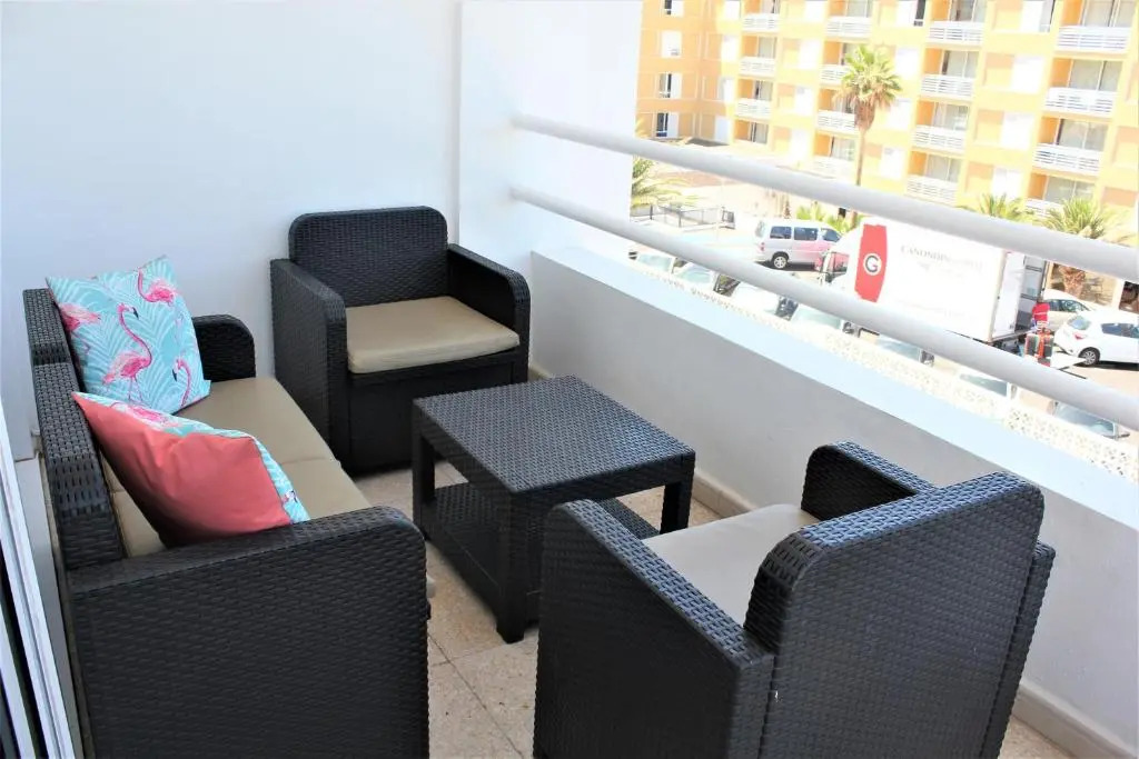 Apartamento con vistas, playa y WIFI