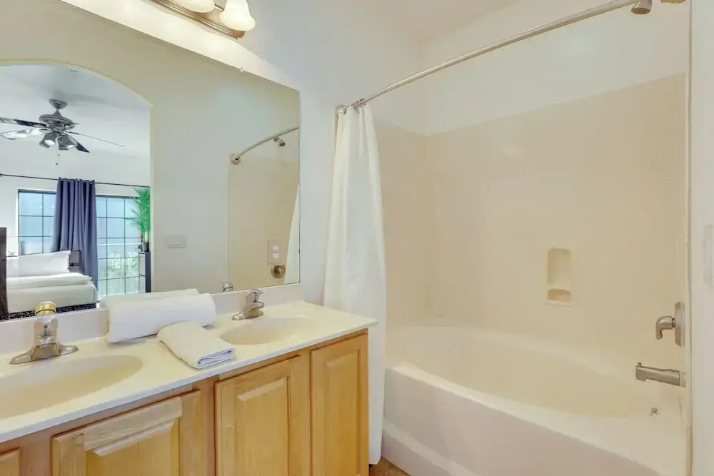 Rooftop Skyline Views! Family-friendly Phoenix Gem