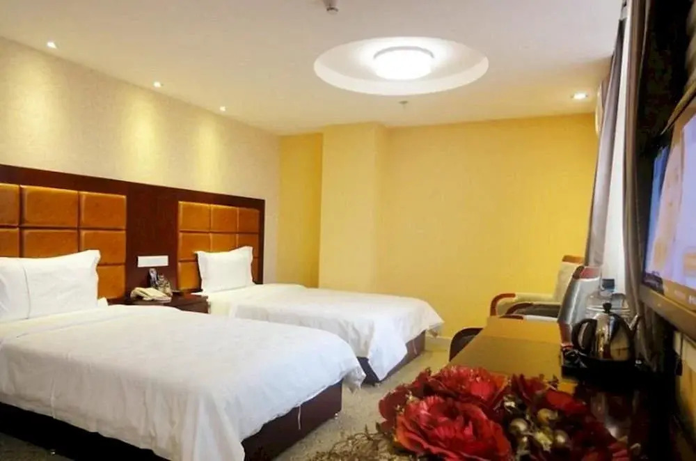Super 8 Hotel