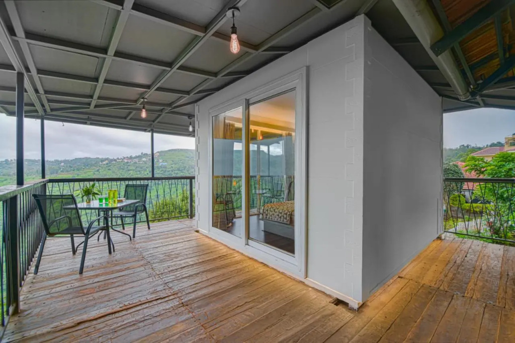 SaffronStays Verandah by the Valley, Panchgani - luxury villa and treehouse with beautiful valley and lake views