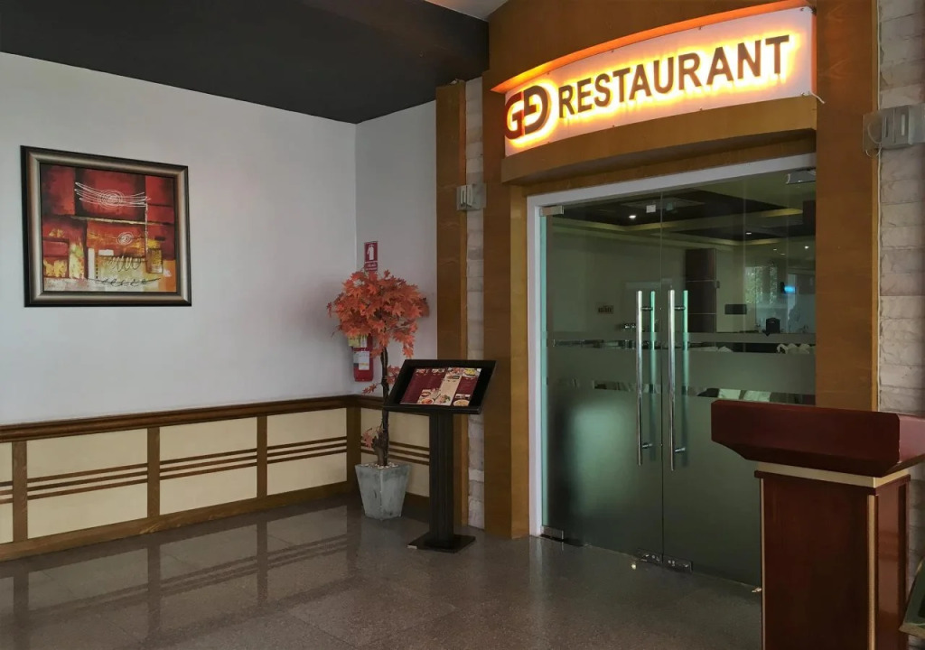G9 Hotel
