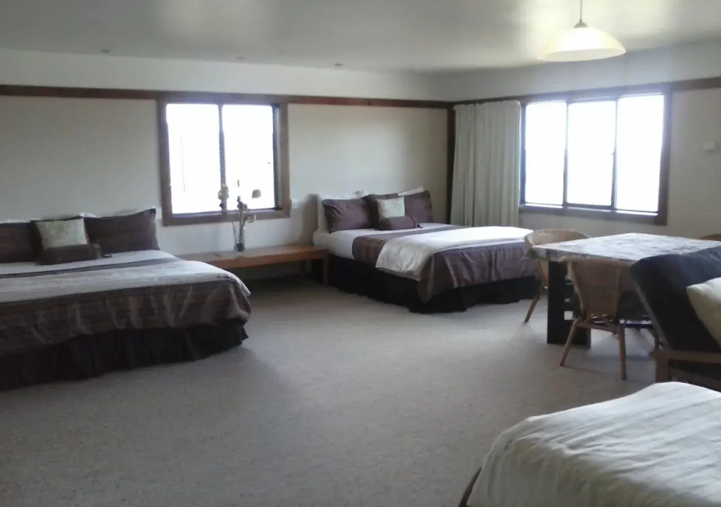 Hillside Hotel