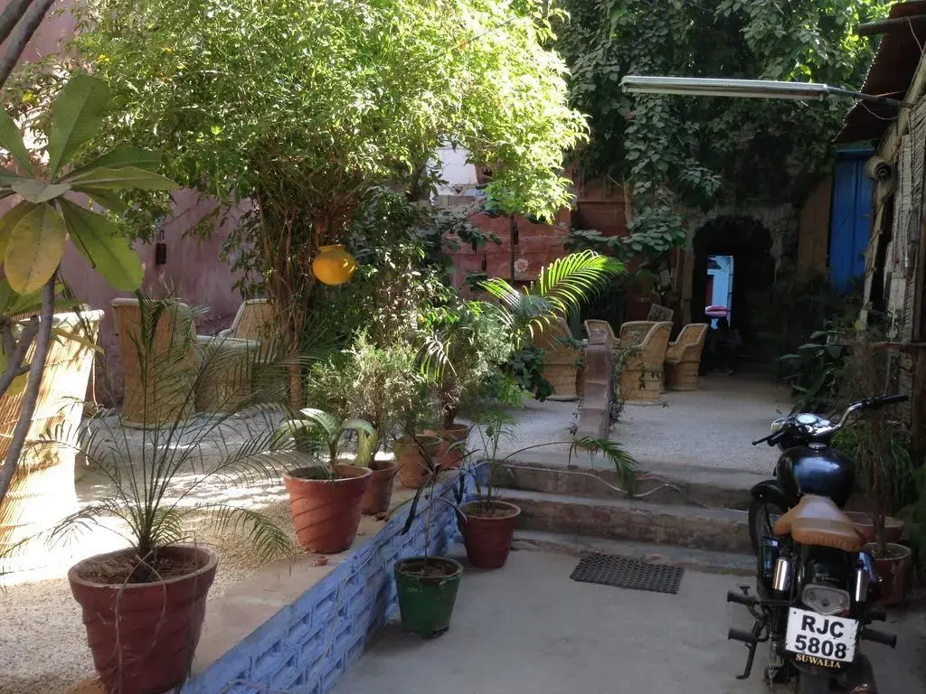 Achal Niwas Guest House