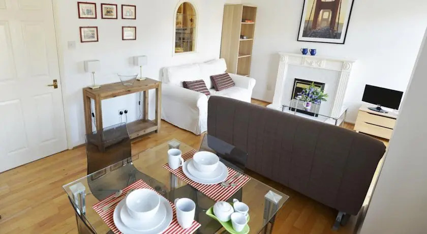 Grange Road Halldis Apartment