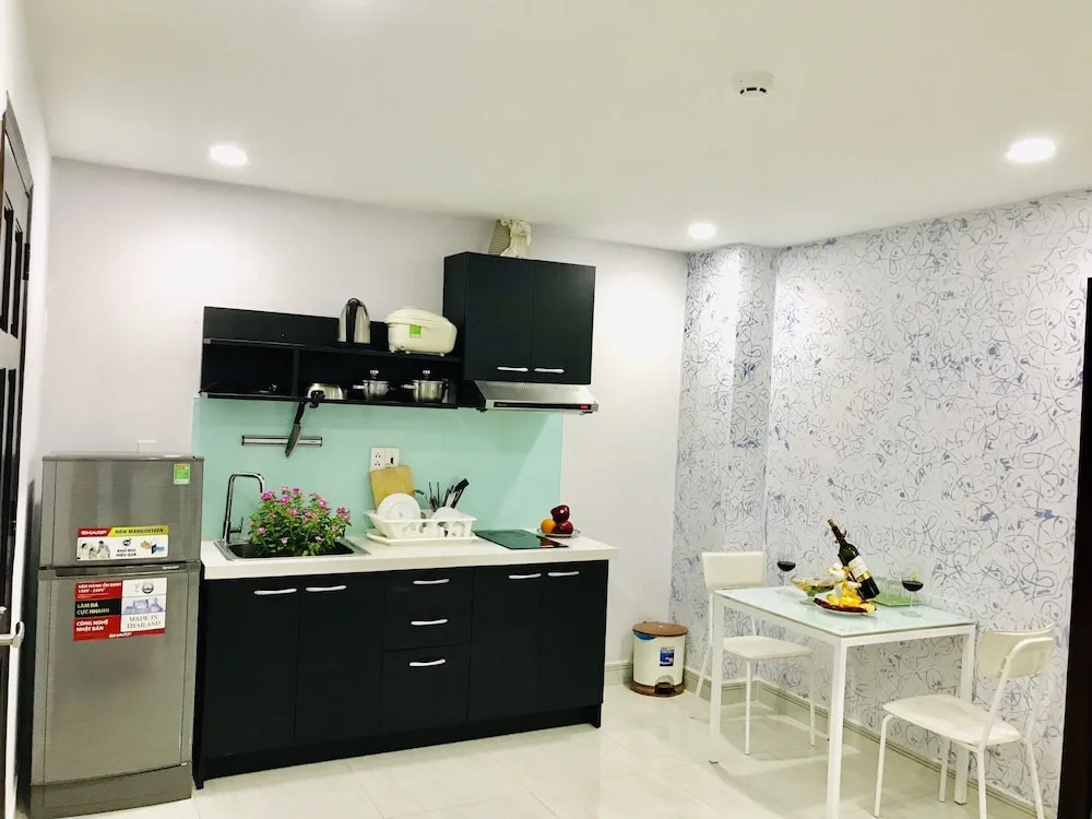 Tan Son Nhat Airport Apartment by SABAY