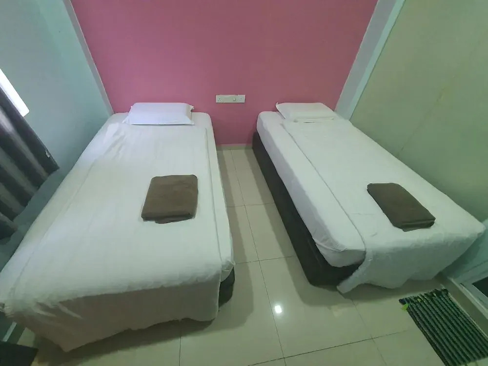 OYO 90177 Byond Hotel