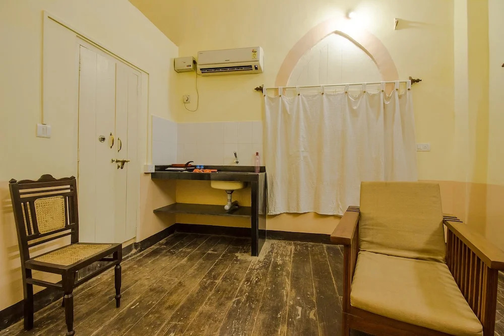 OYO 15805 Home Peaceful Studio Panjim