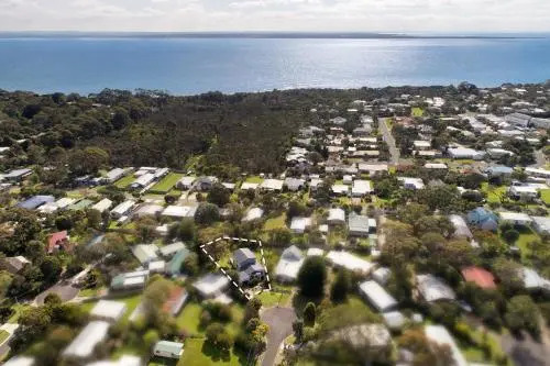 Bay Breeze Retreat