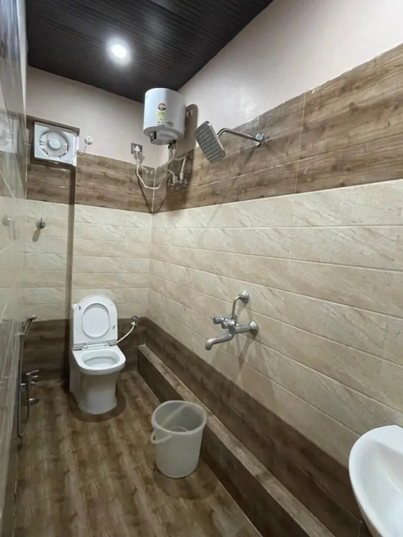 Himalaya Inn Guest House
