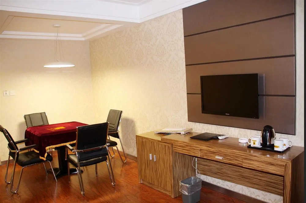 Super 8 Hotel Pingluo Gu Lou