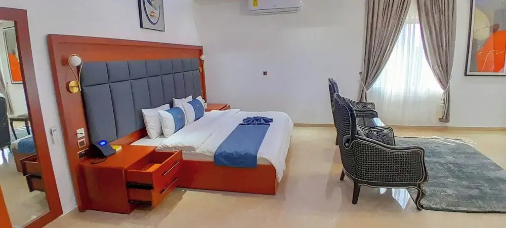Heartland Hotel
