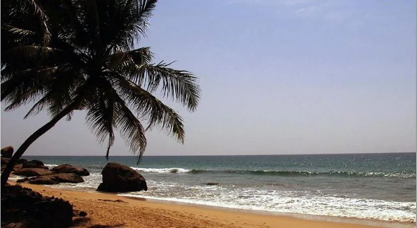 Dimuthu Tour Inn