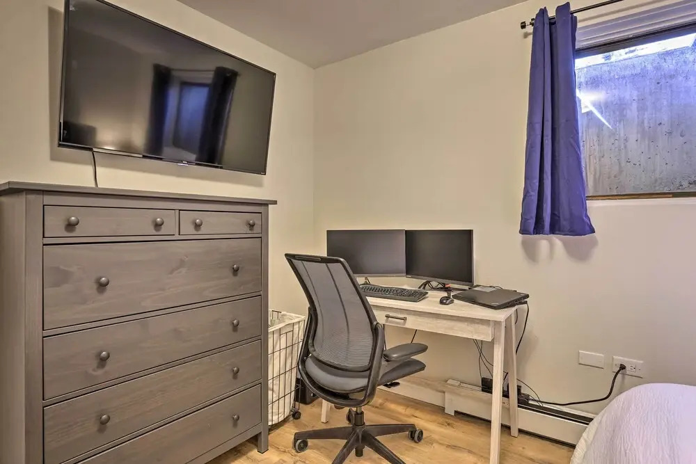 Modern Condo w/ Mtn Views: Near Dillon Reservoir!