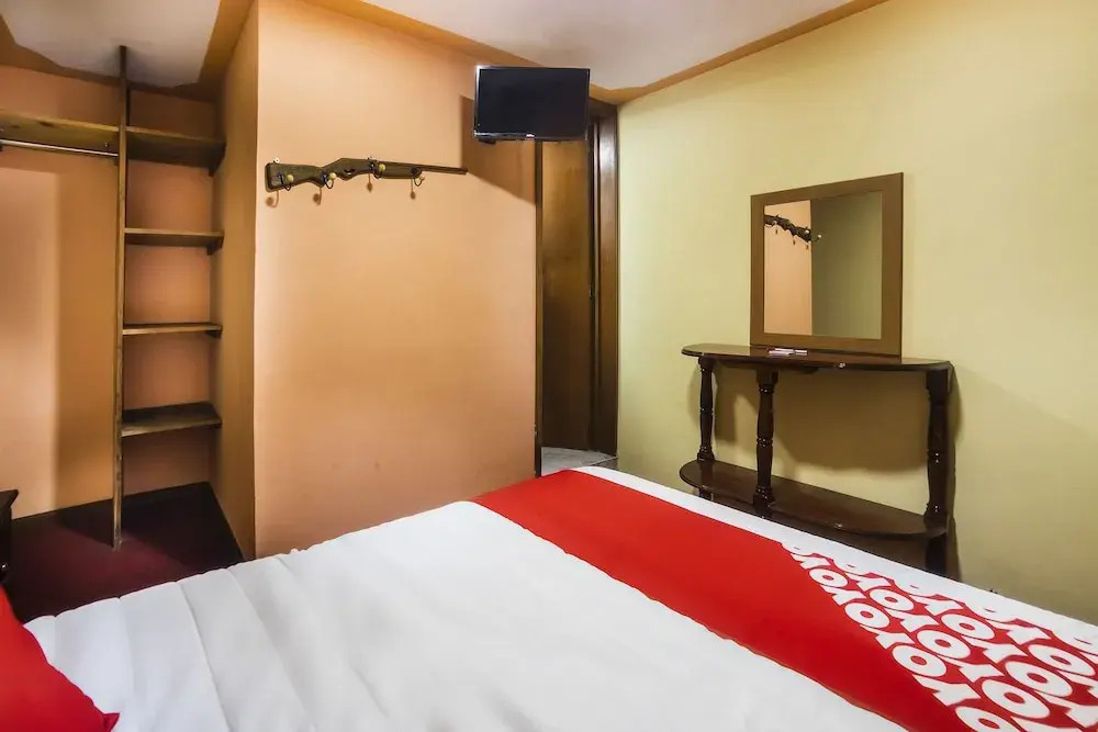 OYO Hotel Maxi Antony
