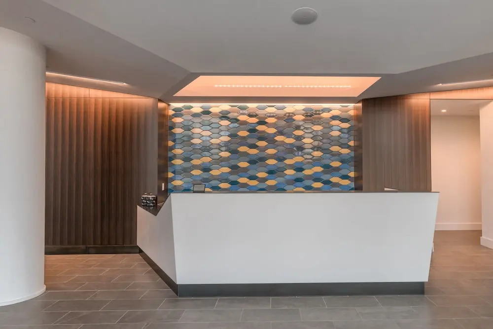 Home Away Luxury Apartments at Warren