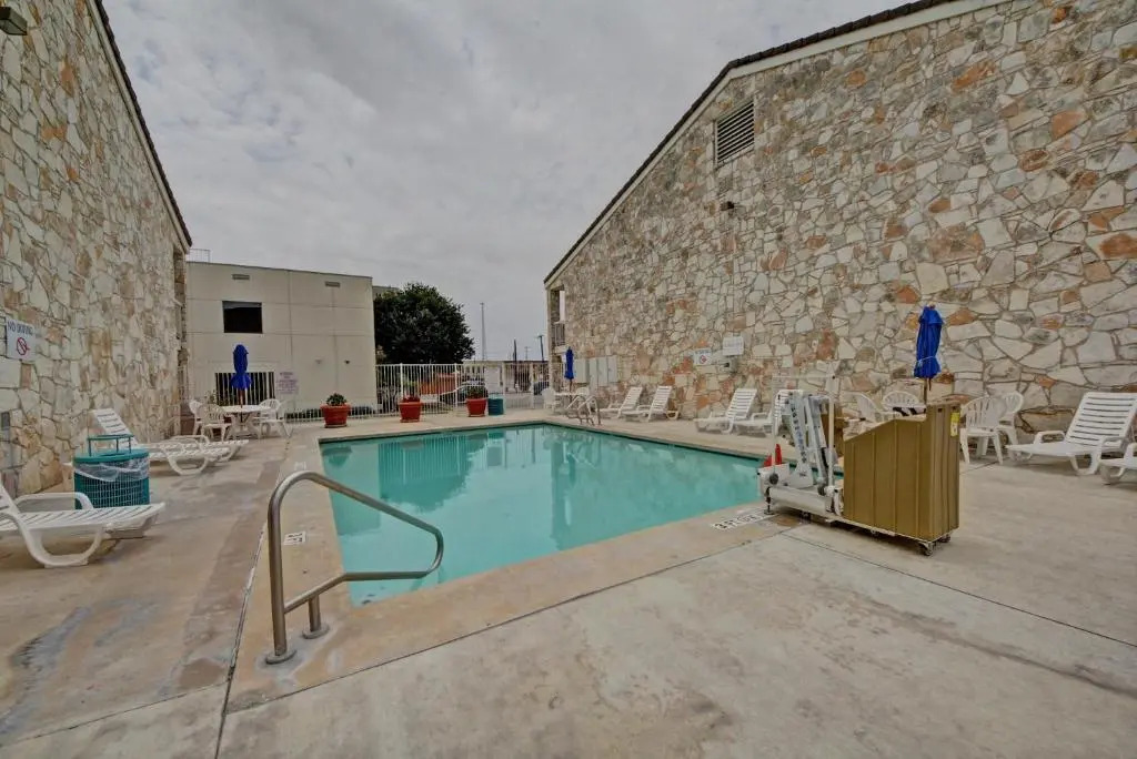 Motel 6-San Antonio, TX - Downtown - Market Square