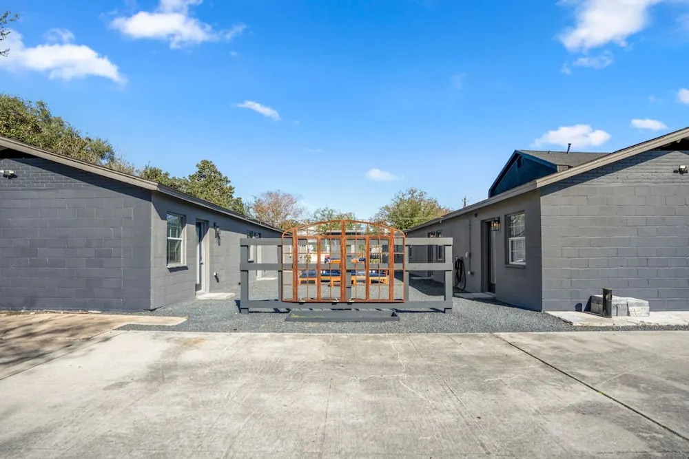 Houston Hideaway Near Downtown Attractions