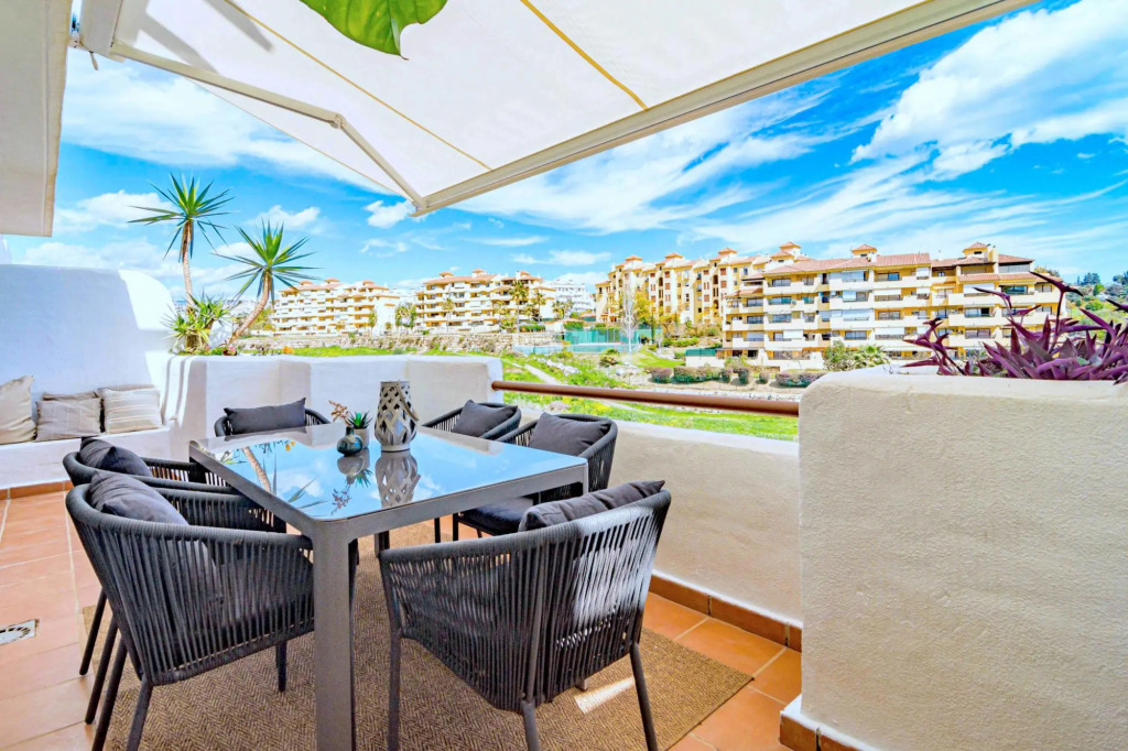 LAL- Fantastic family penthouse close to beaches