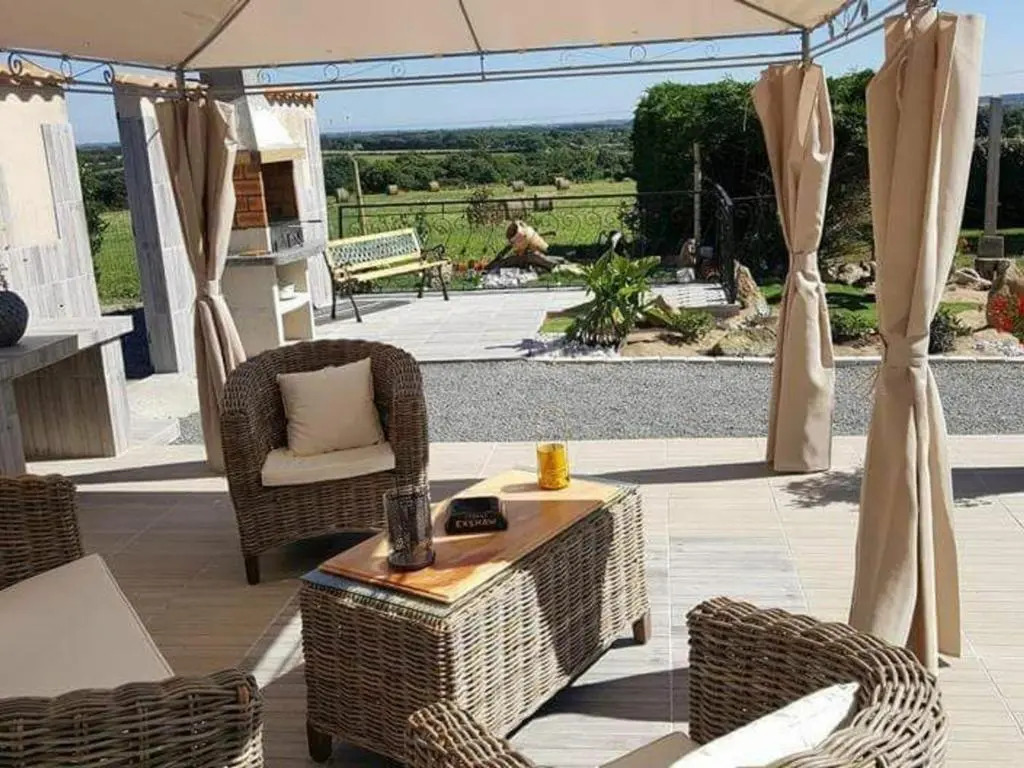 Maison rénovée à la ferme avec jardin privé, WI-FI, pêche, balançoire, trampoline - Brem-sur-Mer - FR-1-426-103