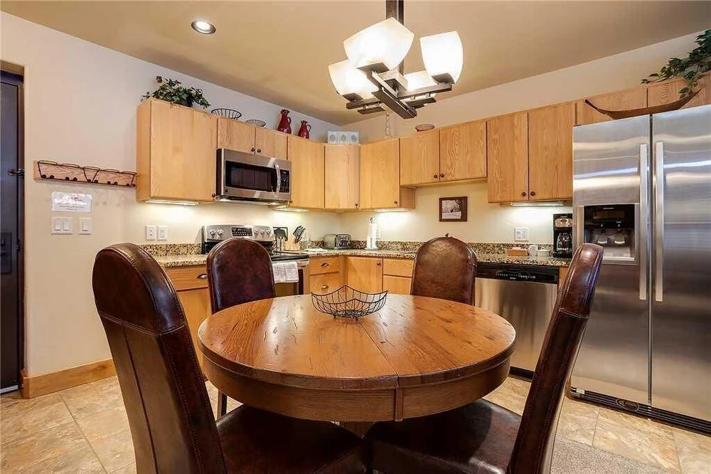 6117 Bear Lodge, Trappeur's Crossing Apartment 1